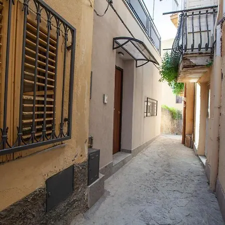 Goethe Dependance * Agrigento